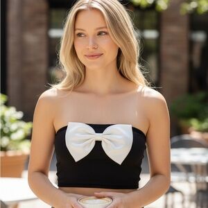NWT Elegant Black Top with White Bow by Emerald Lane